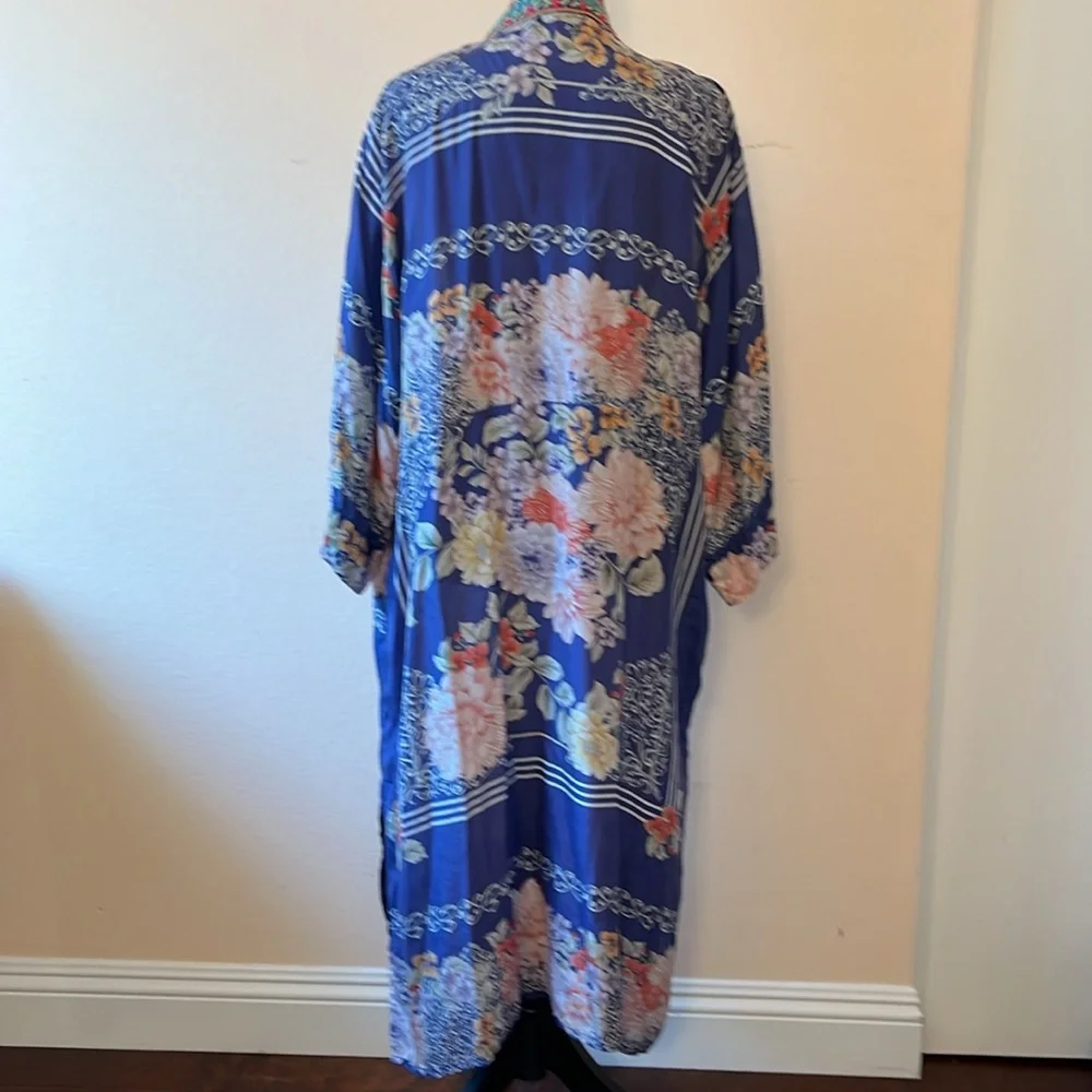 Johnny Was Kimono Rode - Picture 3 of 10